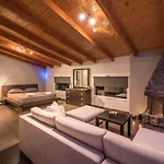 Muthee Luxurious Private Villa *