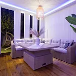Villa Muthee Luxurious Private