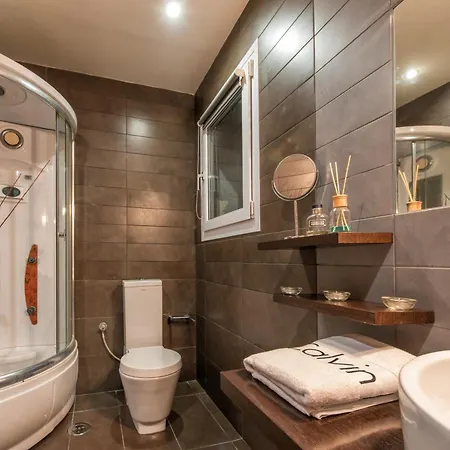 Muthee Luxurious Private