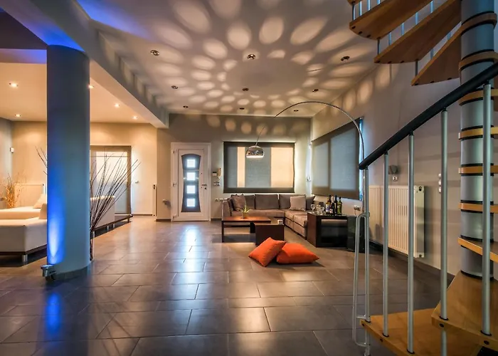 Muthee Luxurious Private Villa Laganas