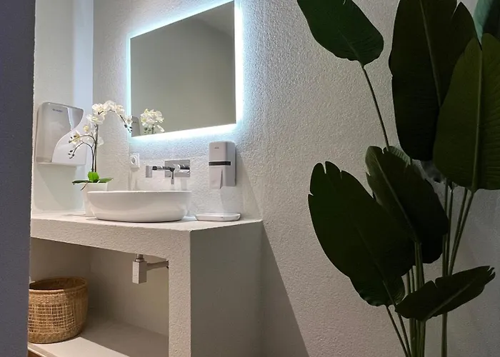 Muthee Luxurious Private Villa Laganas
