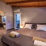 Muthee Luxurious Private Villa Laganas