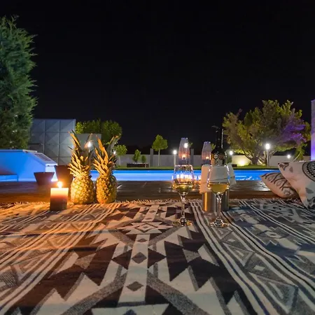 Muthee Luxurious Private *