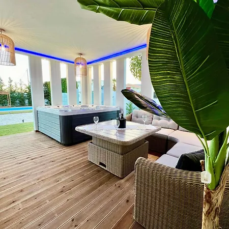 וילה Muthee Luxurious Private