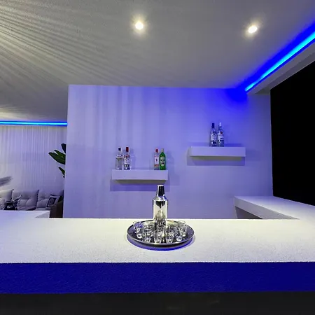 Βίλα Muthee Luxurious Private Λαγανάς