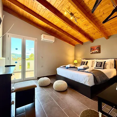 Βίλα Muthee Luxurious Private Λαγανάς