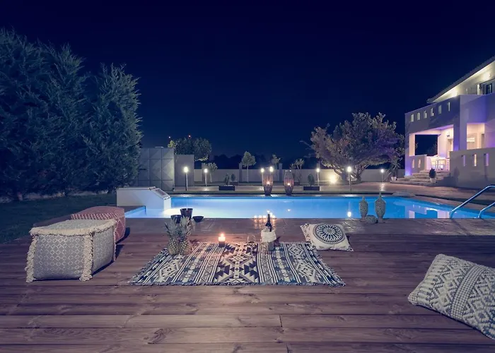 Villa Muthee Luxurious Private