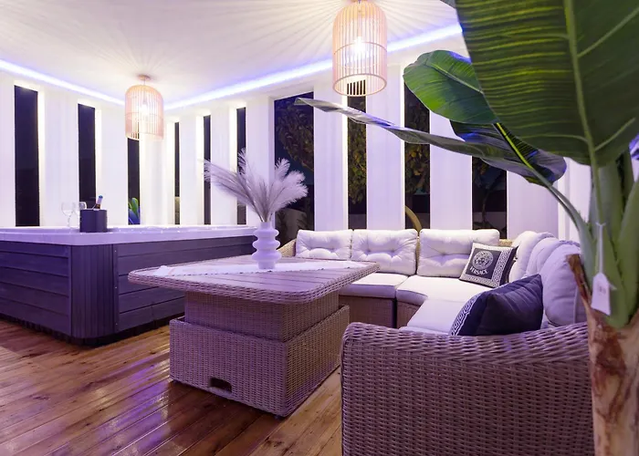 Muthee Luxurious Private Villa *