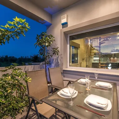 Muthee Luxurious Private