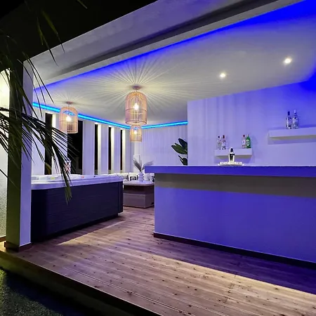 Muthee Luxurious Private Villa