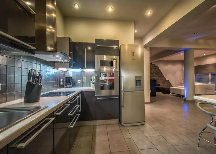 Muthee Luxurious Private Вилла Лаганас