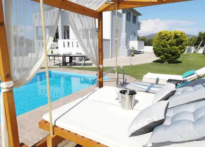 Muthee Luxurious Private