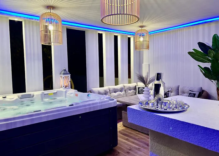 Вилла Muthee Luxurious Private Лаганас