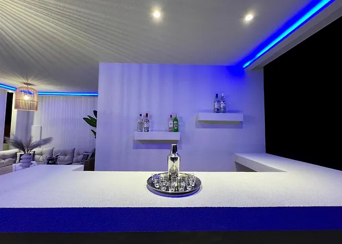 Вилла Muthee Luxurious Private Лаганас